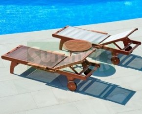 Hardwood sunbed 671