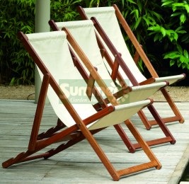 Hardwood deck chair 672